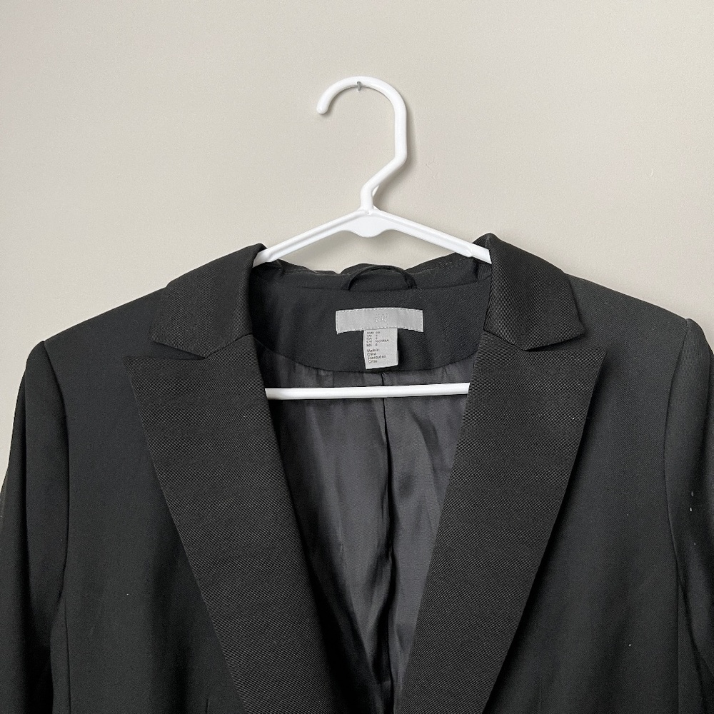 Black Fitted Blazer Size 6